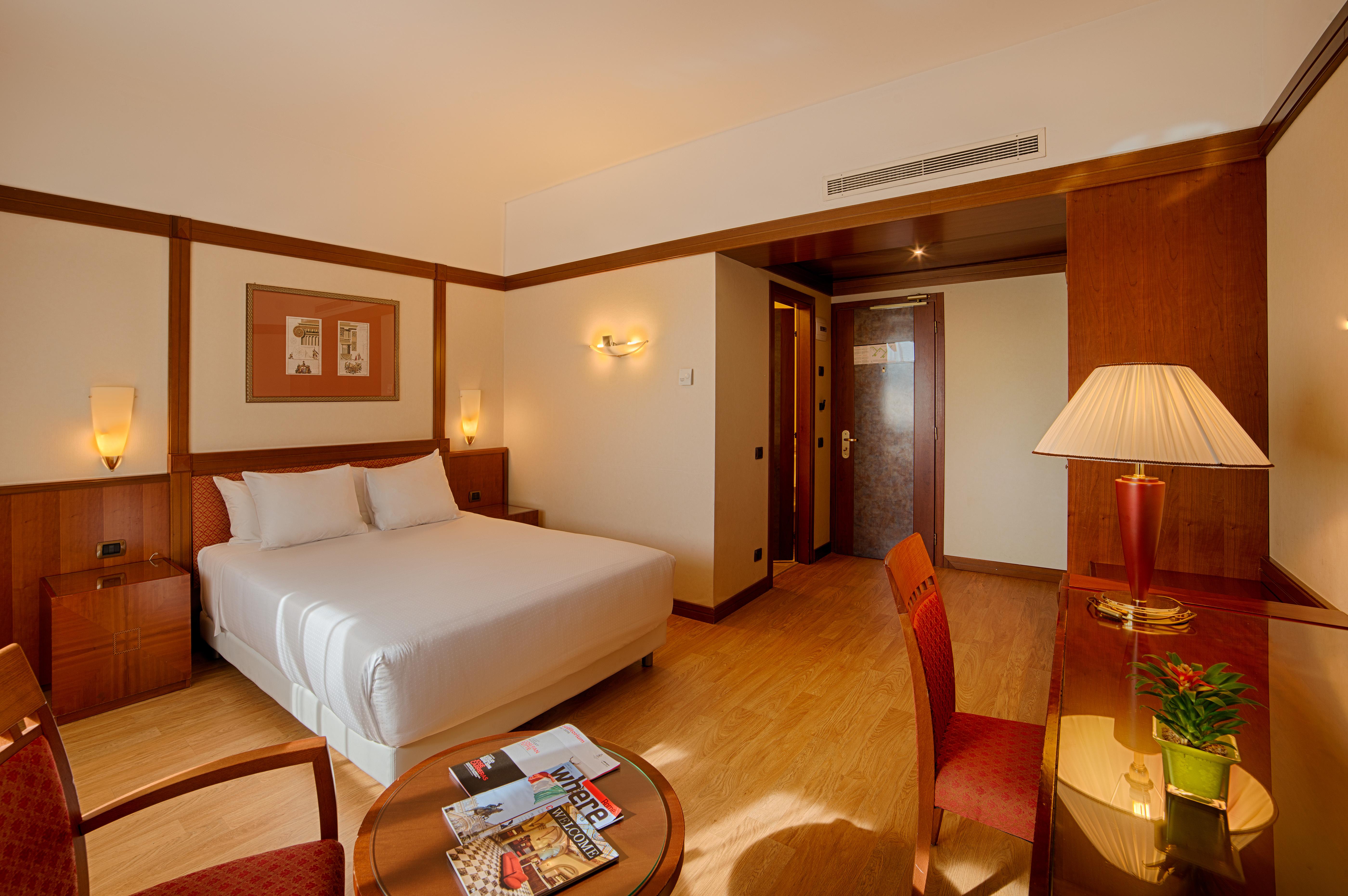 Nh Roma Villa Carpegna — Foto 1